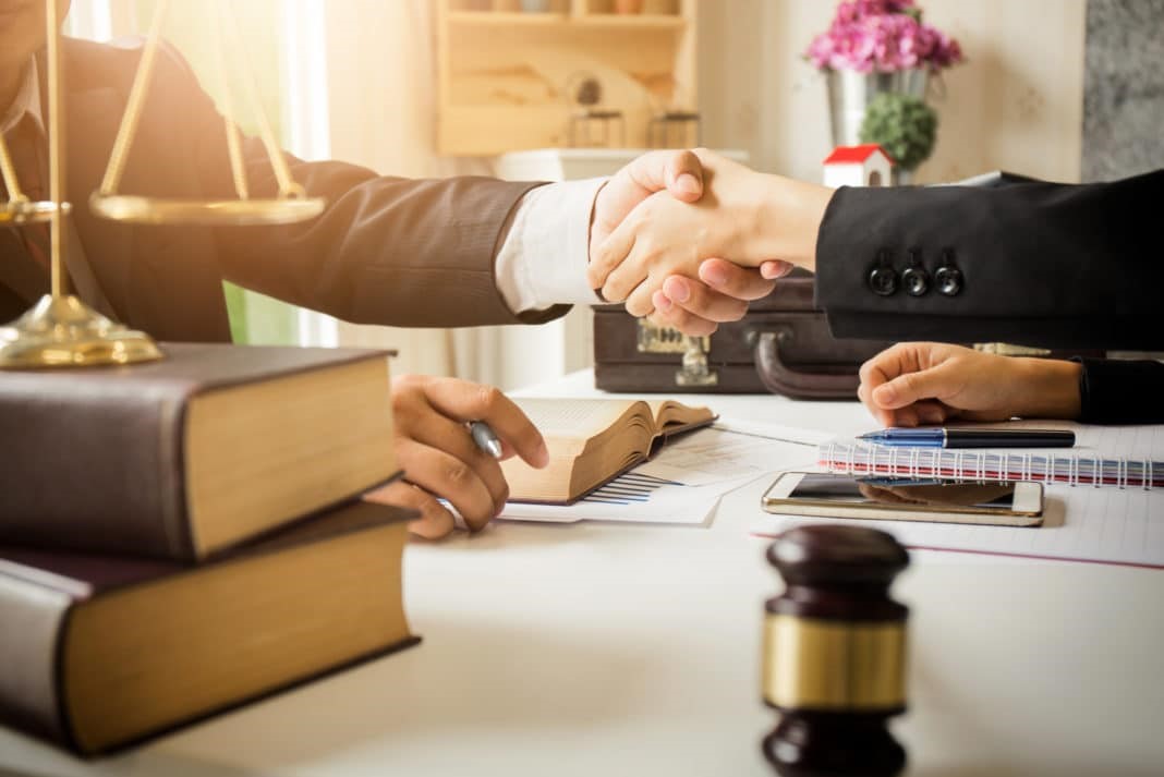 وکیل خوب تضمینی 